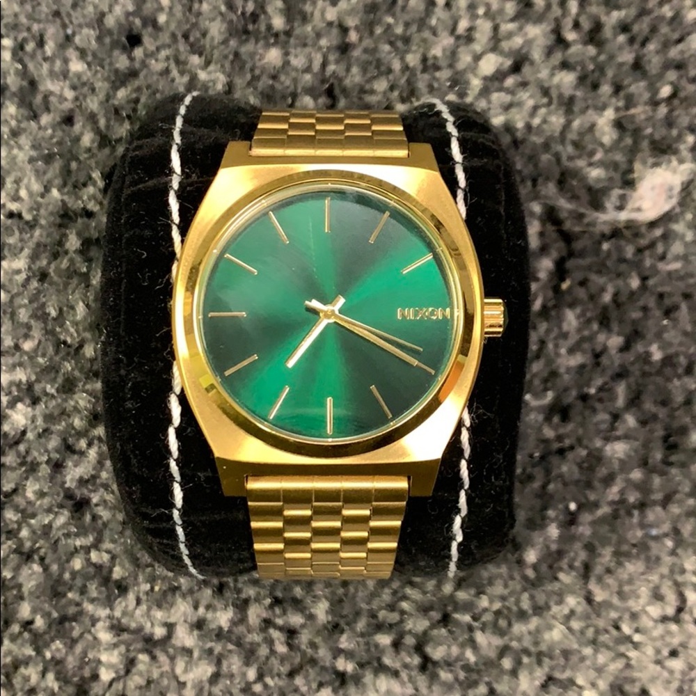 Nixon Watch